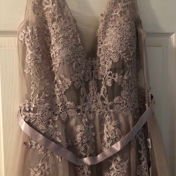 Mauve A-Line Dress - Picture 3 of 6